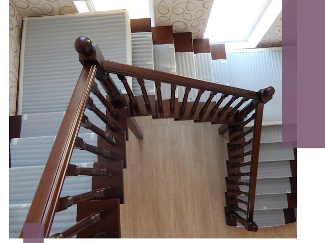 П-образные лестницы под ключ в Карасуке — изготовление и монтаж