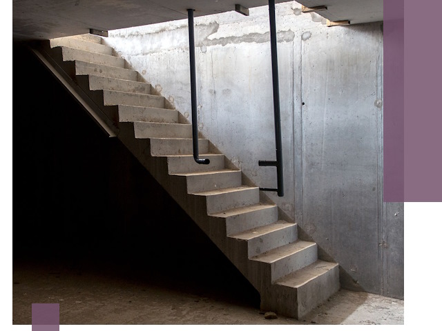 Изготовление и монтаж лестниц в подвале в Карасуке