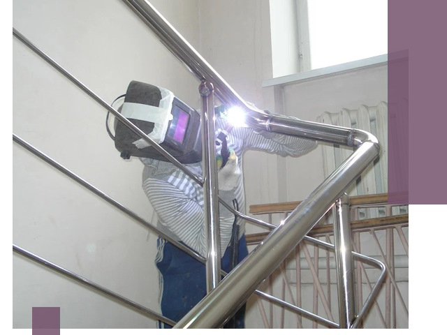 Монтаж перил и ограждений качественно в Карасуке