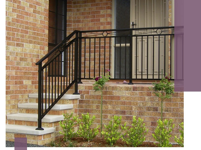 Уличные перила из металла под ключ в Карасуке