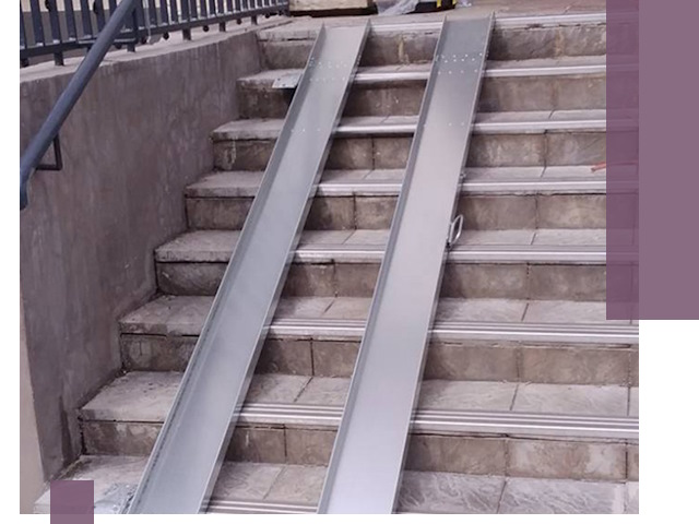 Демонтаж откидных пандусов профессионально в Карасуке