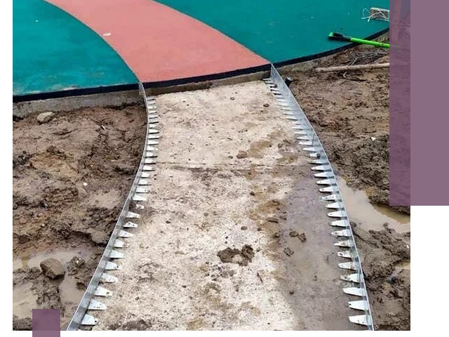 Металлические бордюры для дорожек в Карасуке — монтаж и изготовление