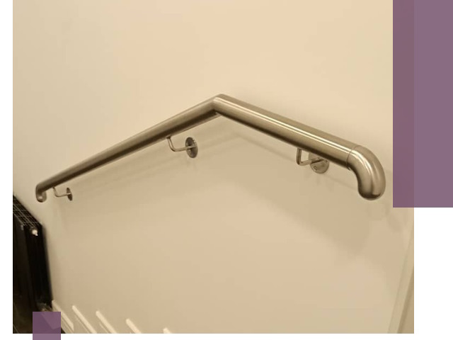 Изготовление пристенных поручней в Карасуке под ключ за сроки